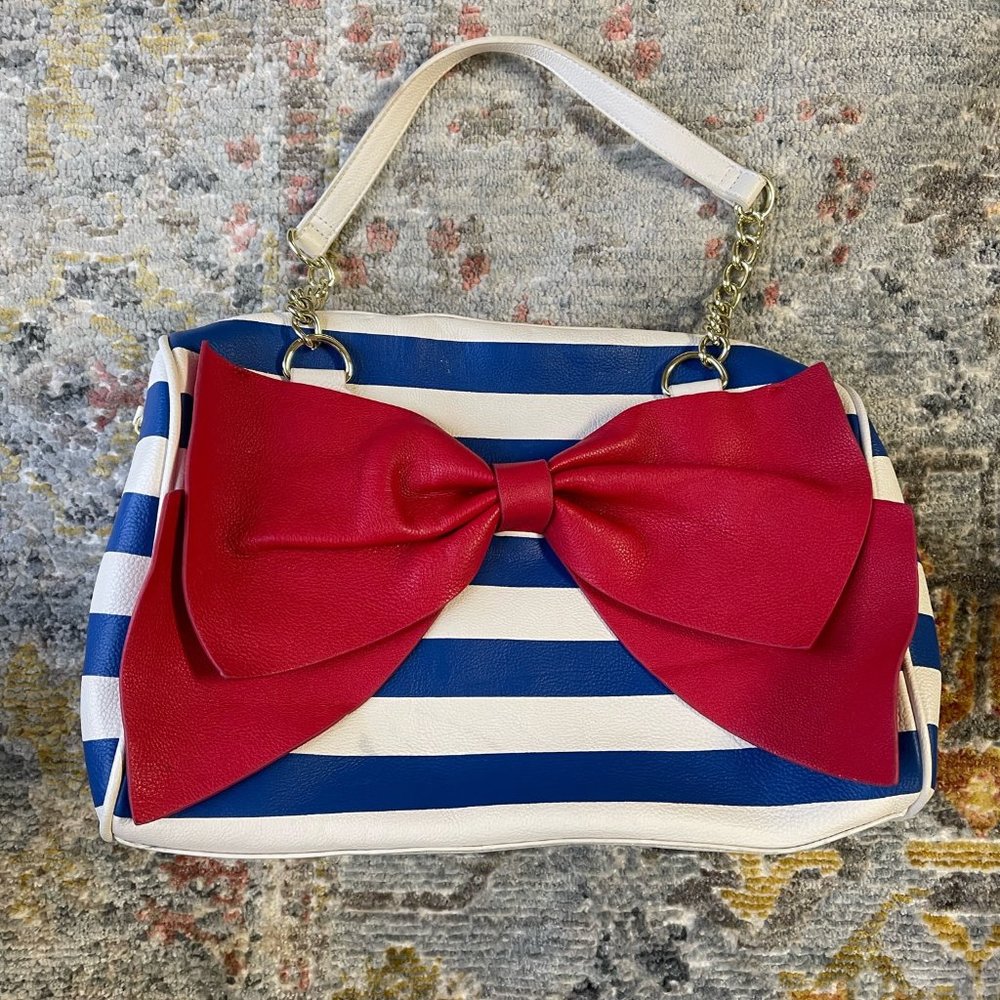 Betsey Johnson satchel bow bag